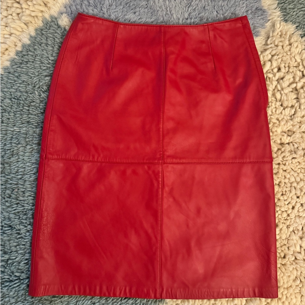 Vibrant Red 100% Leather Pencil Skirt - size 4